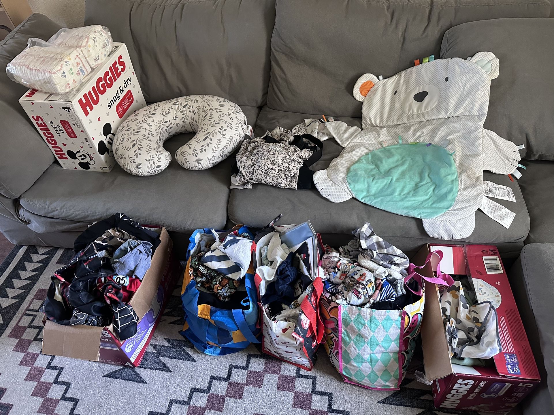 Baby Stuff / Clothes / Diapers / Pillow / Carrier