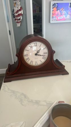 Howard Miller Mantel Clock