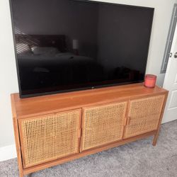 Rattan TV Stand & End Table 