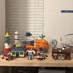Lego SpongeBob built lot