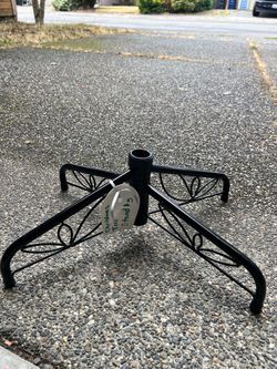 Christmas tree stand