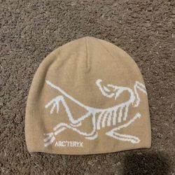 Arc’teryx Bird Head Toque - Tan/Cream - Excellent Condition