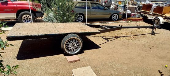 Trailor flat bed w/title