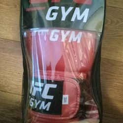 UFC Gym 14 0z. Sparring Gloves