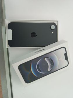 iPhone 16E