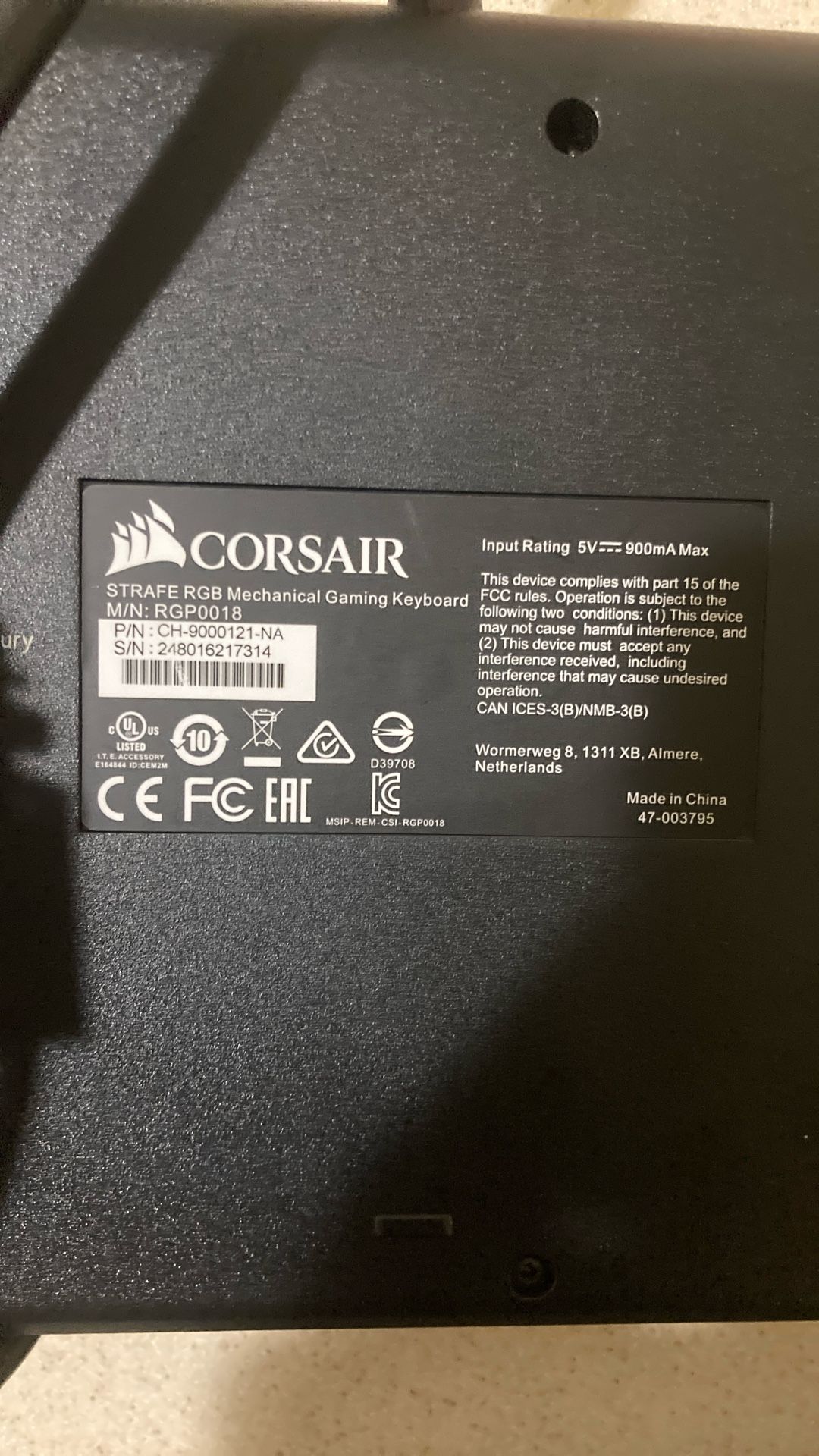 Corsair STRAFE RGB Mechanical Gaming Keyboard