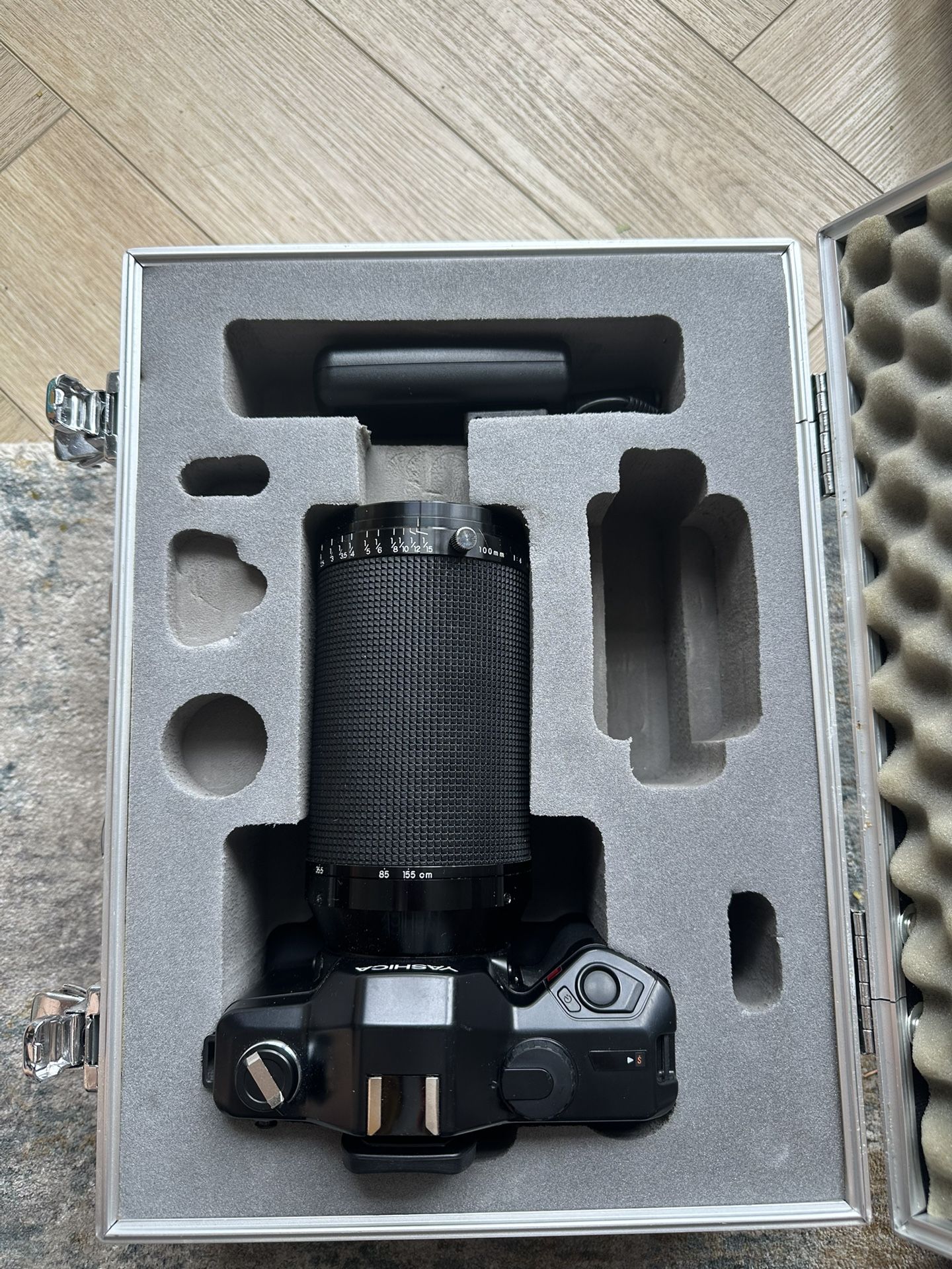  Yashica Dental Eye II vintage film camera. 