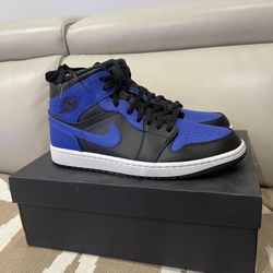 Jordan 1 Mid Royal Blue