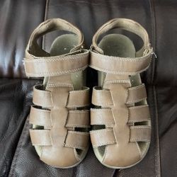 Sandels
