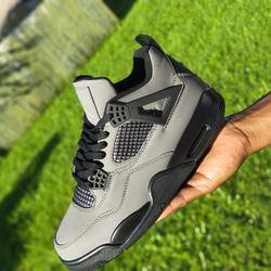 Jordan 4s