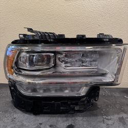 2019-2024 DODGE RAM HEADLIGHT 2500/3500 LED PROJECTOR RH