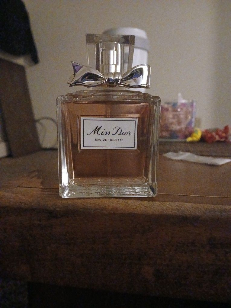 Miss Dior  Women's Fragrance 3oz!!!!