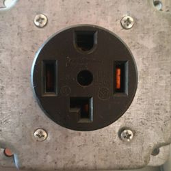 Electrical Outlets/Plugs/Receptacle