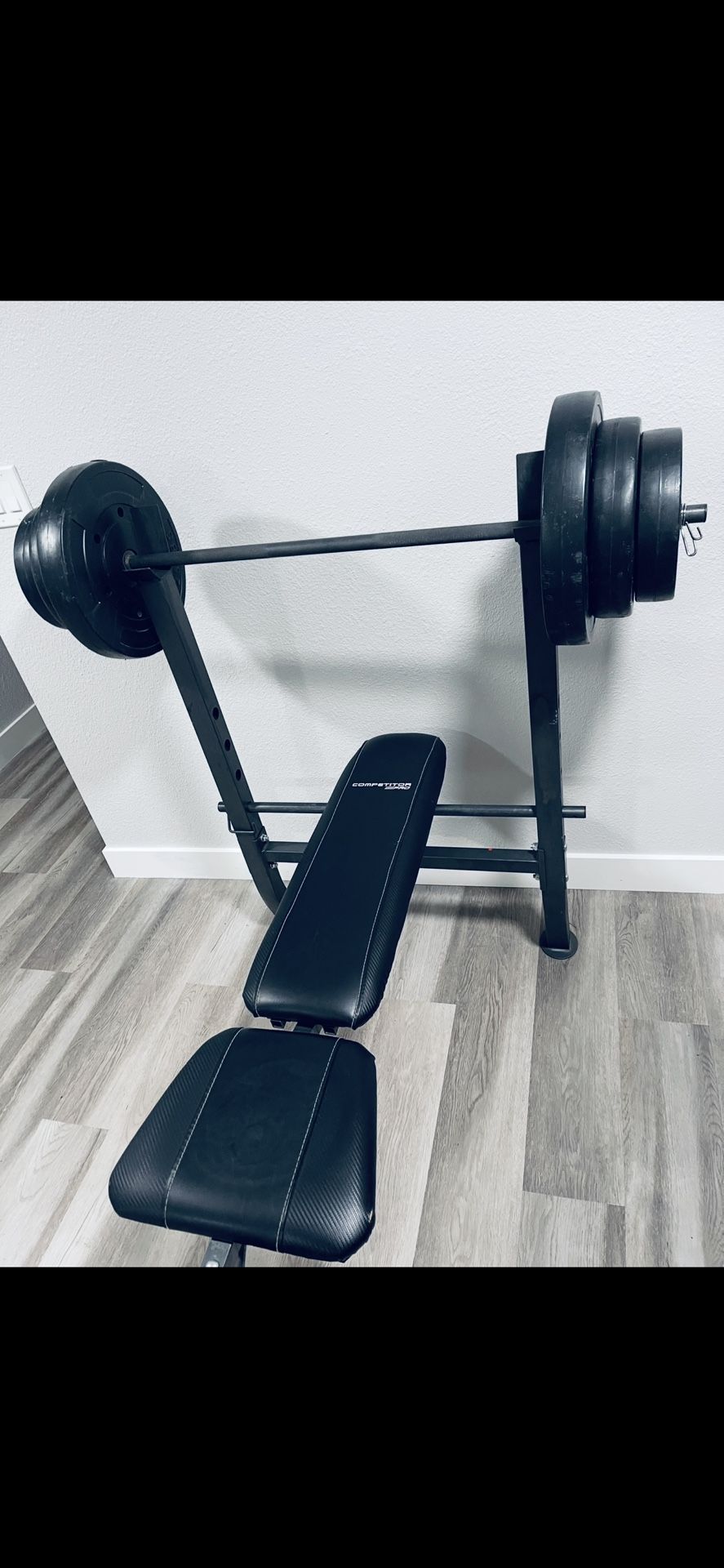 Bench press with weights