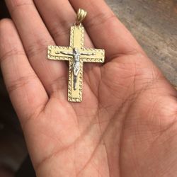 Big 14k Pendant 