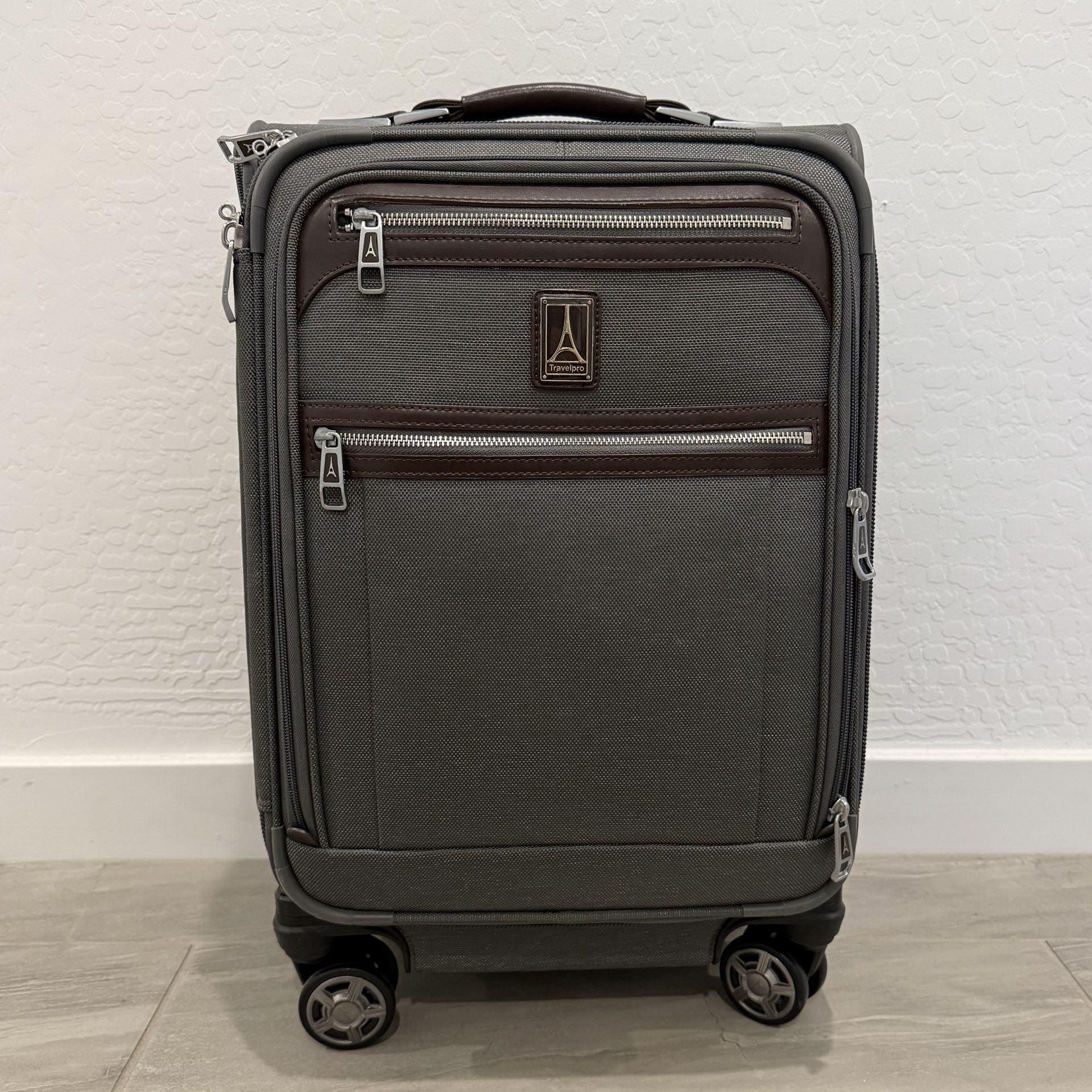 Travelpro Platinum Elite Softside Expandable Carry On