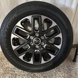 Bridgestone Dueler H/T 685 265/60R20 