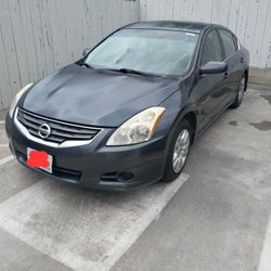 2011 Nissan Altima