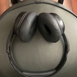 Skull candy Bluetooth