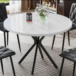 DINJNG TABLE LAMERGE Round BLACK AAND WHITE 40x40