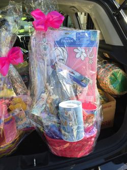 Frozen Easter basket