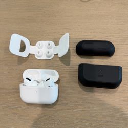AirPods Pro (1st Generation) + Case