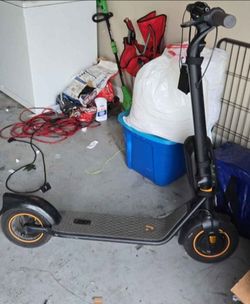 E scooter