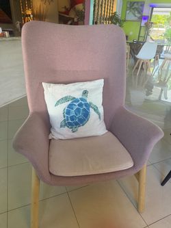 "Set of 2 Pink Modern Accent Chairs - Mid-Century Style"
