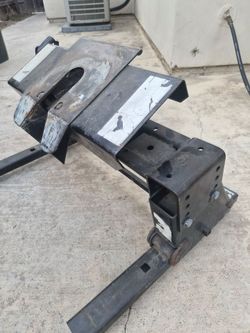 5th wheel hitch
