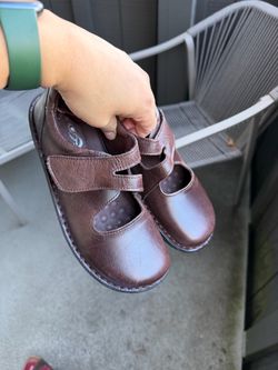Cute Brown MaryJane style shoes Size 36