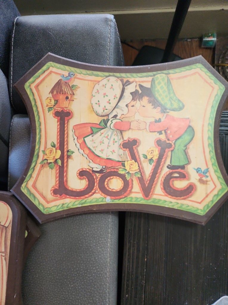 70s Vintage Wall Decor Love