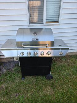 Grill w/burner