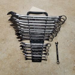 Husky 16 Piece Wrench Set 1/4 - 1 1/4"