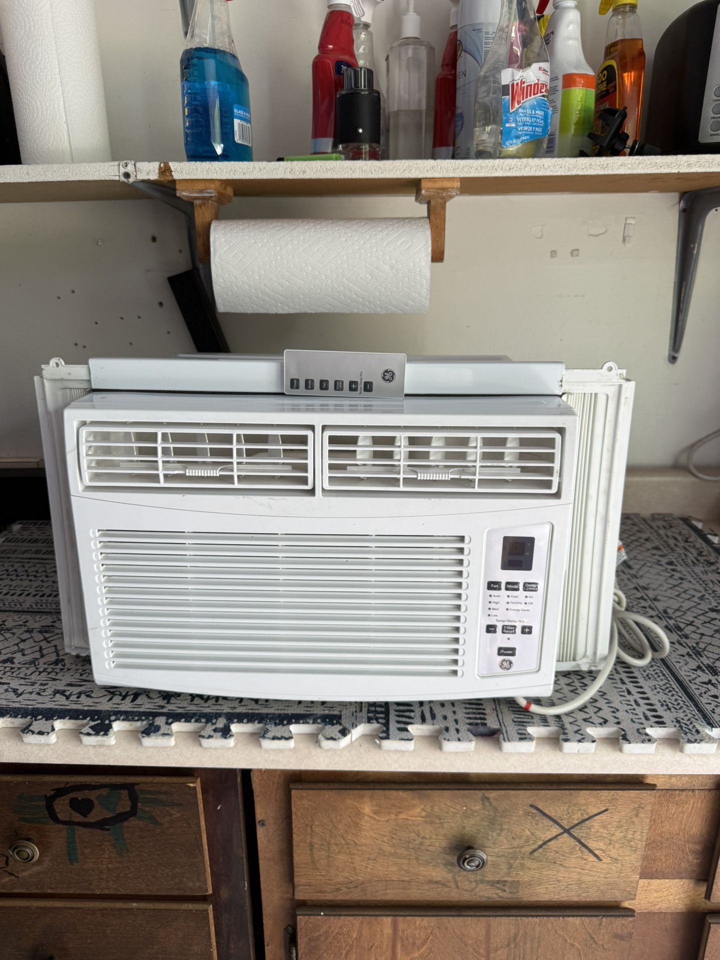 GE Small Room Window Air Conditioner , Remote Included ( 115-Volt , 6000-BTU )