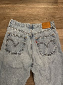 Levi's Ribcage Straight Ankle Jeans - Light Wash Straight Leg Jeans