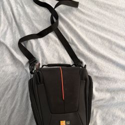 Case Logic DCB-306 Carrying Case (Holster) Camera, Accessories, Battery, Cable, Lens Cap, Memory Card, Cloth - Black