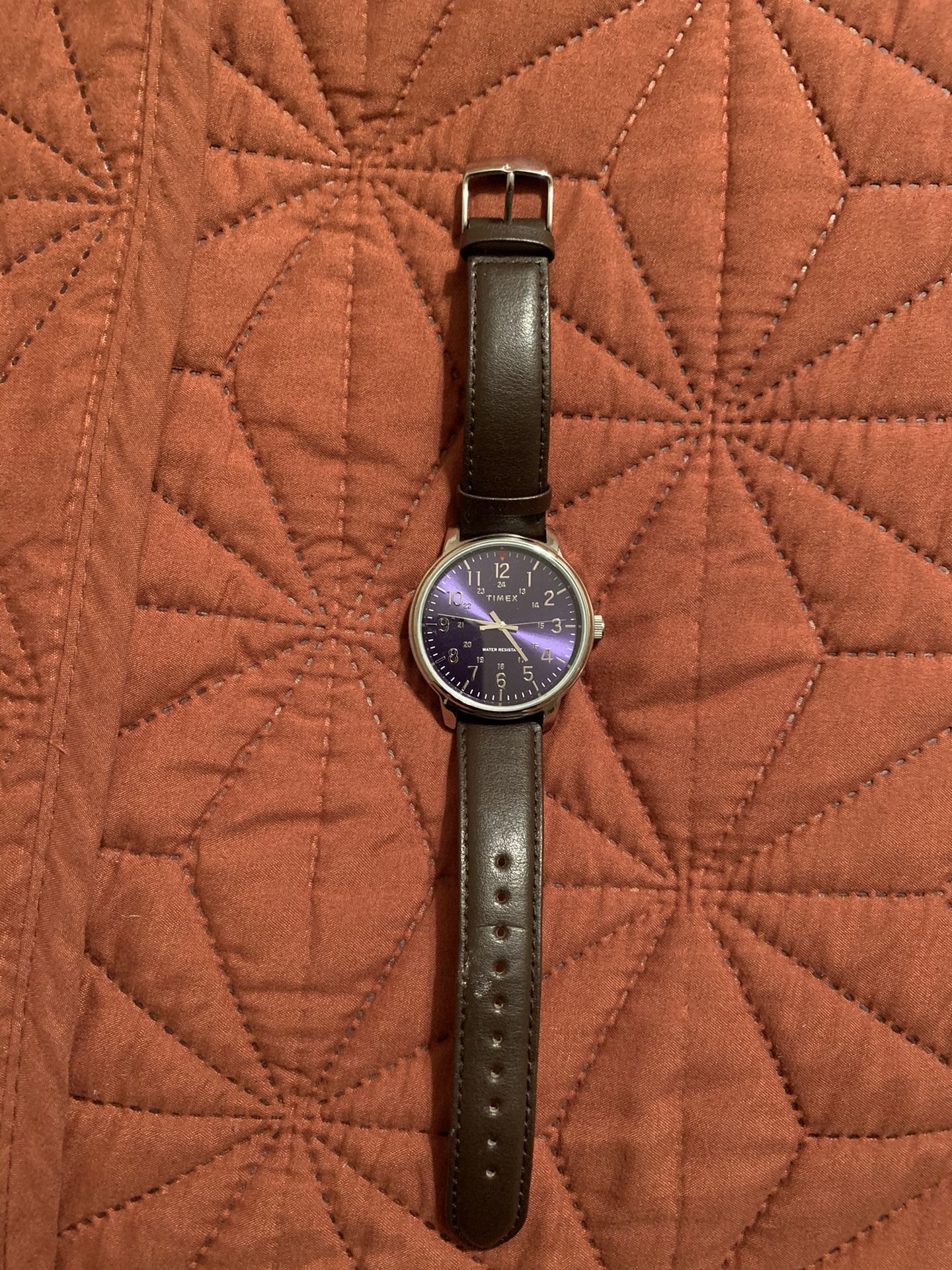 Timex men’s leather strap watch
