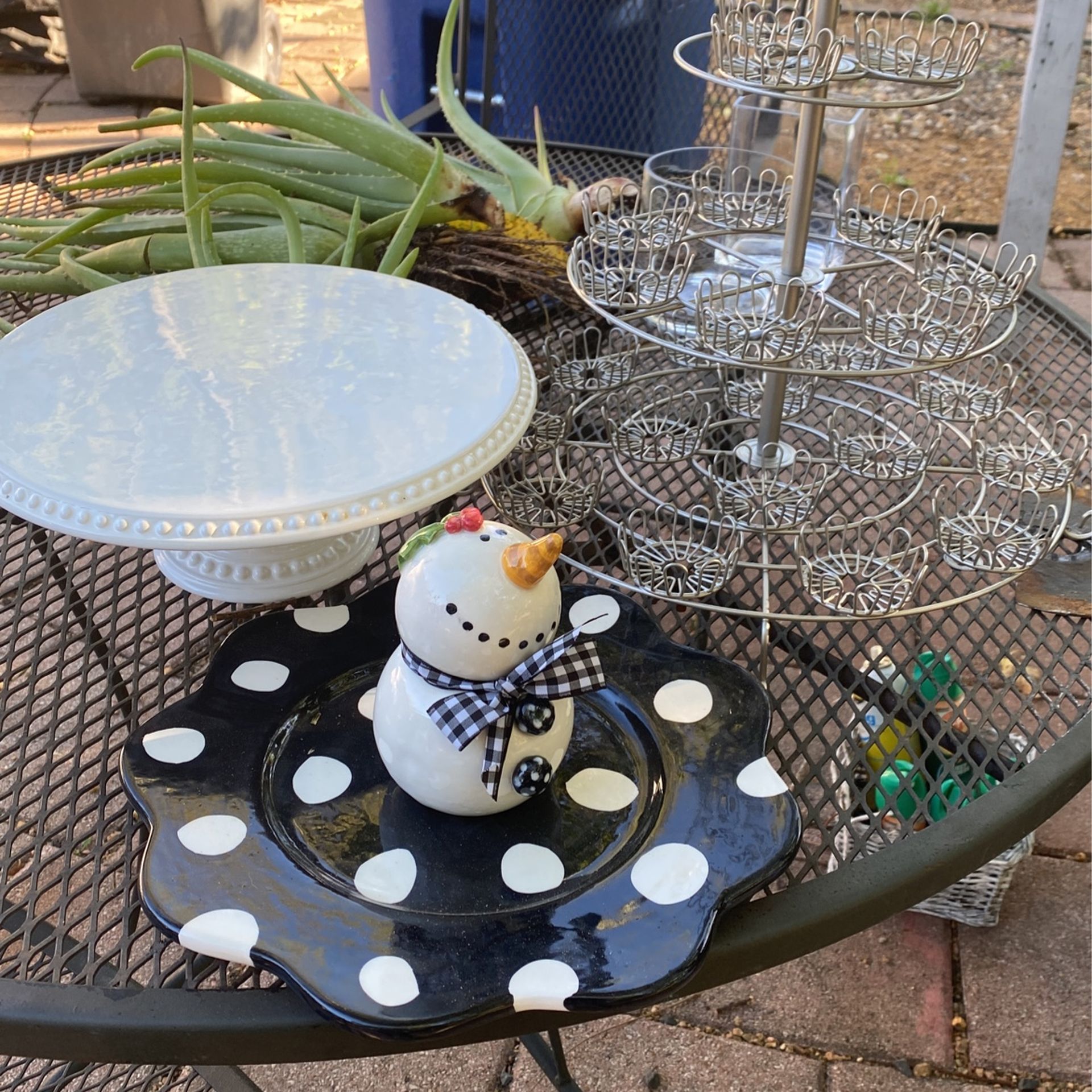 Beautiful Cake/Cupcake Stands