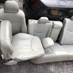 2010-2015 prius leather seats