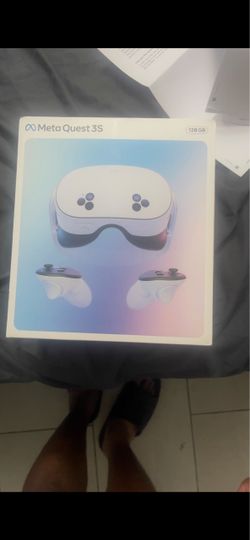Meta Quest 3S 128GB VR Headset