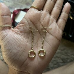10kt Drop Earings Real Gold 75$ Firm Very Thick And Pretty 