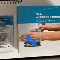 4 Cases of Antibiotic Salve Foil Packets .5 grams each (3600 Total)