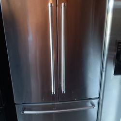 Kitchen Aid Refrigerator French  Door 