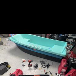 Livingston 8 Foot Catamaran 