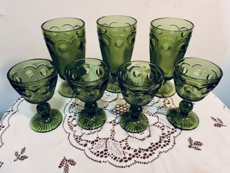 Vintage Green Wine Glass Set (goblets) 