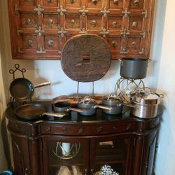 Complete Set Of Pots And Pans