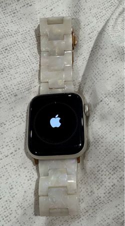 Apple Watch with Pearl Resin Band
