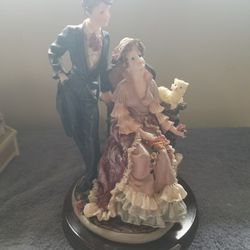 Meerchi Romantic Couple Figurine