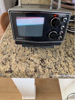 Sony KV-5000 Early Trinitron Portable Color TV Television, Works Well - RARE