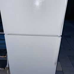 Whirlpool White Refrigerator 